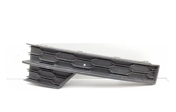 Skoda Octavia Mk3 (5E) Front bumper lower grill 5E0807682F