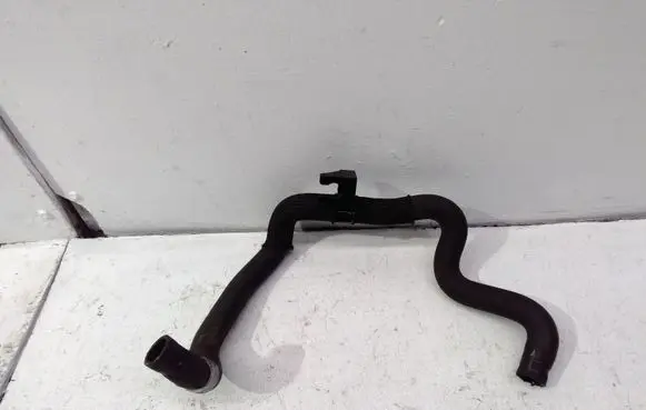 Nissan Qashqai Engine coolant pipe/hose