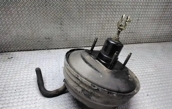 Honda HR-V Brake booster