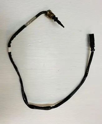 Audi Q5 SQ5 Exhaust gas temperature sensor 8W0906088E