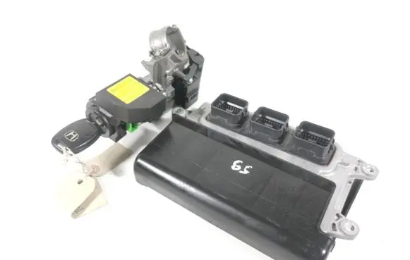 Honda Civic Engine ECU kit and lock set 37820-RSP-E02