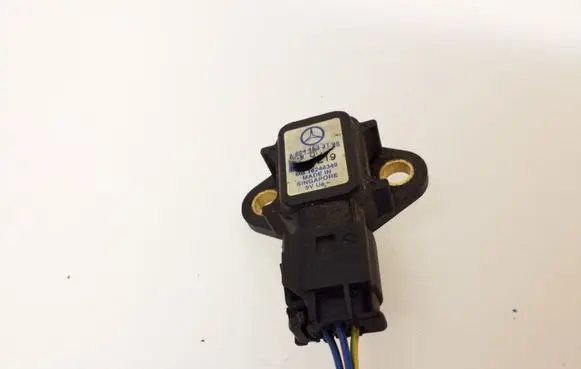 Mercedes-Benz C W203 Air pressure sensor A0041533128