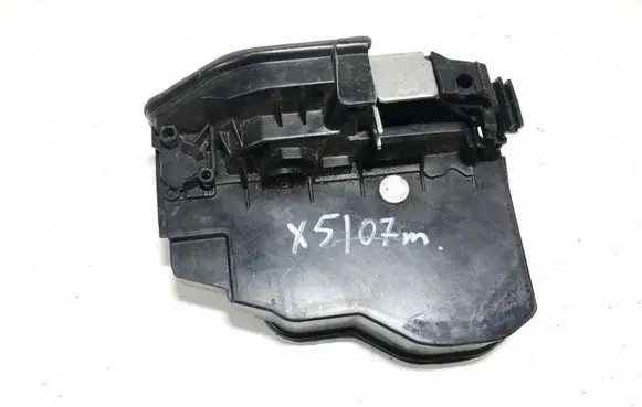 BMW 5 F10 F11 Rear door lock 7229459 A053702