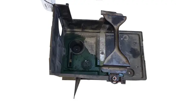 Volvo V50 Battery tray 