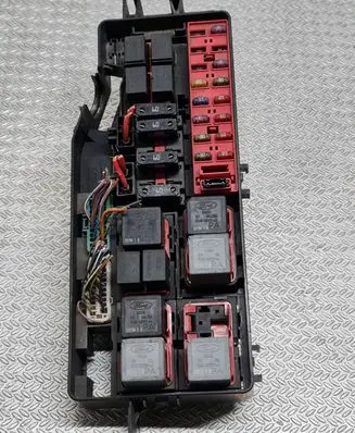 Ford Mondeo Mk III Fuse box set YS6T14A067AA