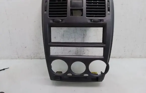 Hyundai Getz Dashboard center trim panel 