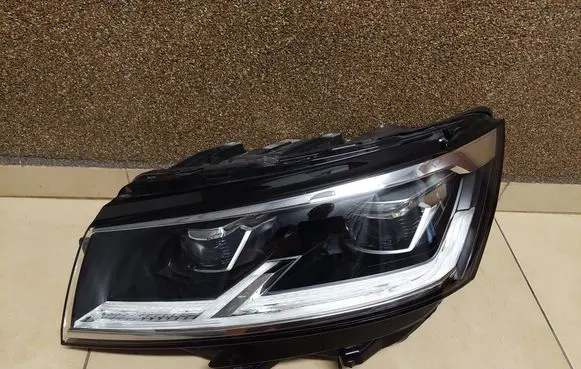 Volkswagen Multivan T6 Headlight/headlamp 7L1941035D