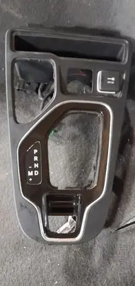Jeep Cherokee Gear shifter surround trim plastic 6DB75DX9AC