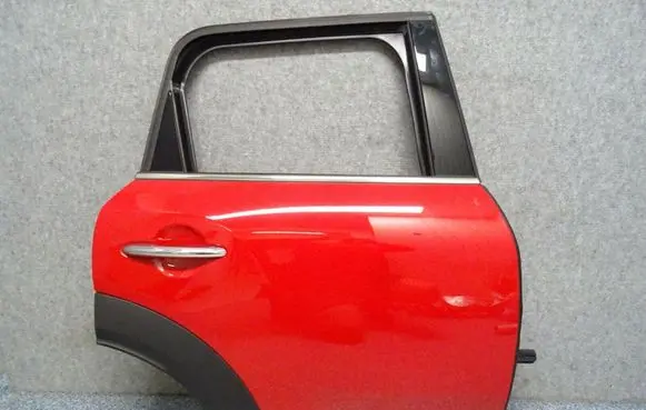 Mini Cooper Countryman F60 Rear door
