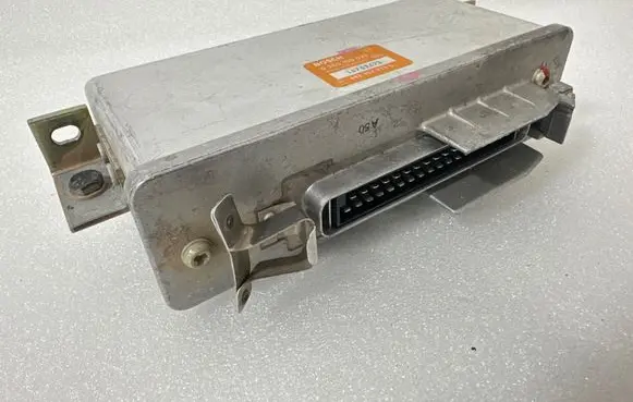 Audi 100 S4 C4 ABS control unit/module 443907379C 0265100037 16702673