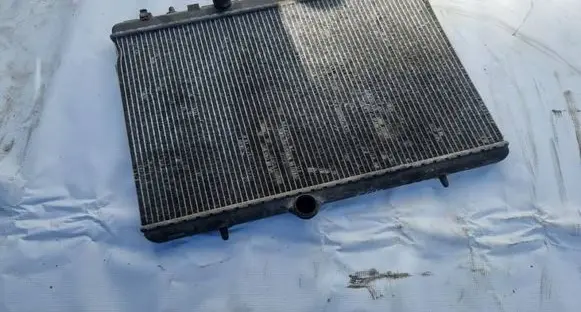 Peugeot 407 Coolant radiator 