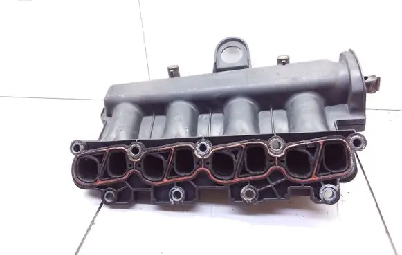 Opel Astra H Intake manifold 55189595
