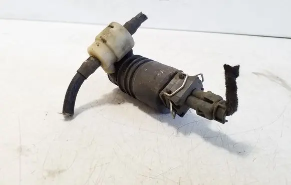 Opel Zafira A Windscreen/windshield washer pump