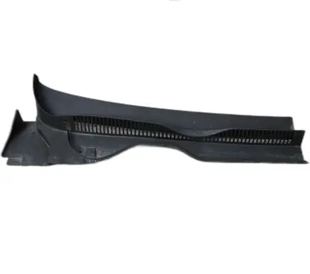 Volkswagen Golf Sportsvan Wiper trim 517819404B