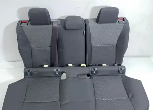 Toyota Yaris Cross Rear seat 