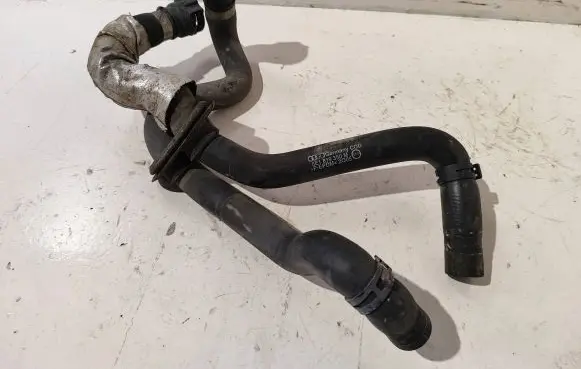 Audi A4 S4 B7 8E 8H Engine coolant pipe/hose 8E1819350M
