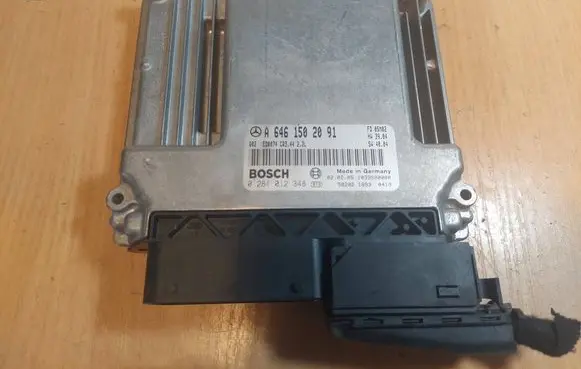 Mercedes-Benz E W211 Engine control unit/module ECU 0281012348 A6461502091 CR3.44