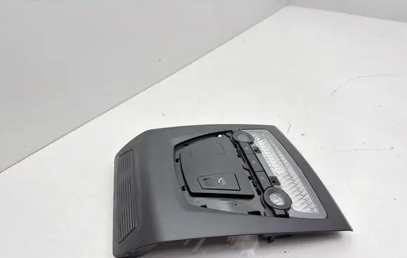 BMW X3 F25 Front seat light 9302263 1422301221 28396126