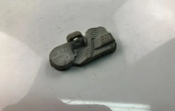 Tire pressure sensor