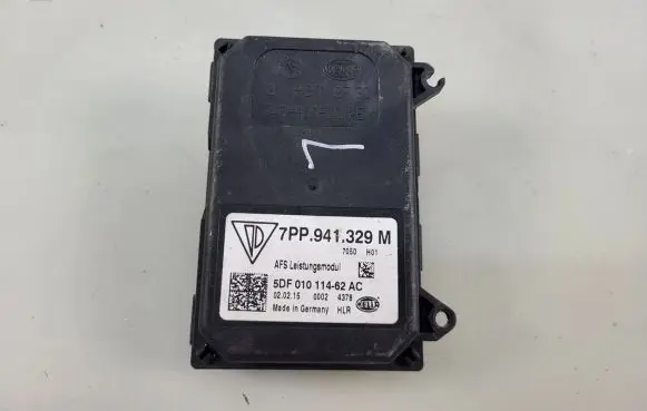 Audi Q3 8U Headlight ballast module Xenon 7PP941329M