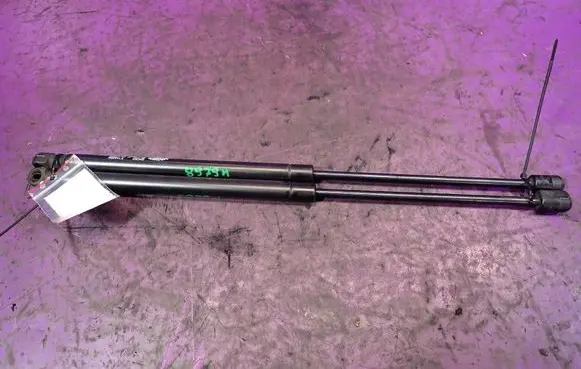 Lancia Ypsilon Tailgate strut 