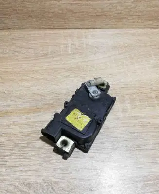 Mitsubishi Galant Central locking motor 89A084