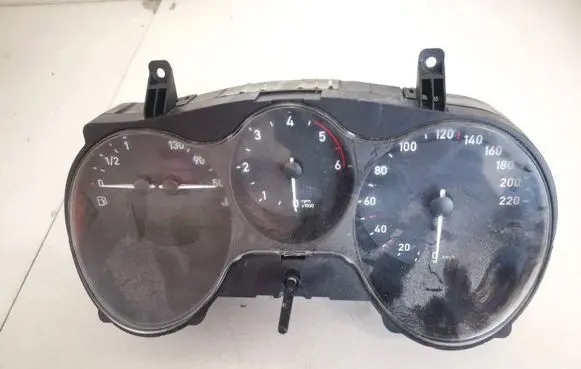 Seat Altea Speedometer (instrument cluster) 5p0920802g v1056161