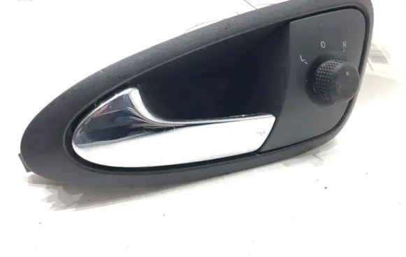 Seat Ibiza IV (6J,6P) Front door interior handle 6J1837113