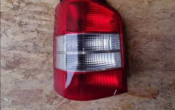 Volkswagen Multivan T4 Rear/tail lights 7H5945095F