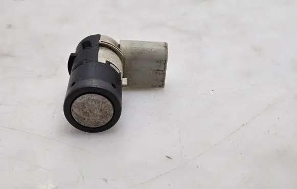 Renault Scenic II - Grand scenic II Parking PDC sensor 6879393