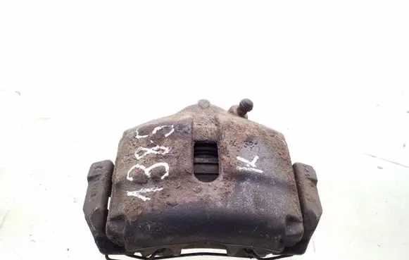 Volkswagen PASSAT B6 Front brake caliper