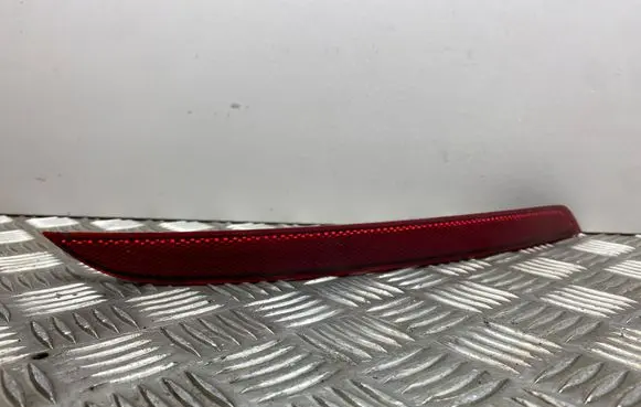 Volvo XC60 Rear tail light reflector 31420434
