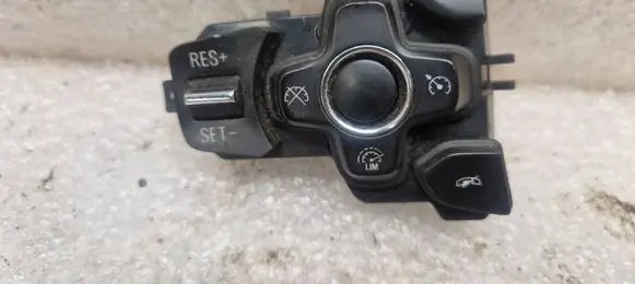 Opel Insignia A Steering wheel buttons/switches 23160416