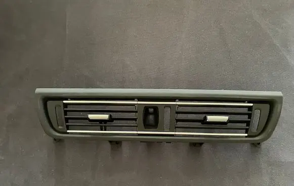 BMW 5 F10 F11 Dash center air vent grill 64229166885