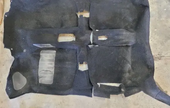 Volkswagen Golf I Interior carpet 173863101G