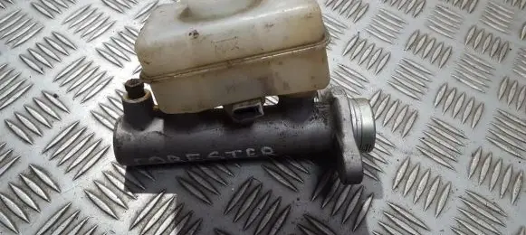 Subaru Forester SF Master brake cylinder