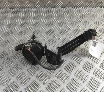 Mercedes-Benz GLE W167 Electric auxiliary coolant/water pump A0005003500 0392023408