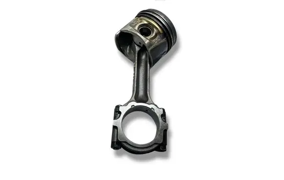 Nissan Navara D40 Piston with connecting rod YD25DDTI