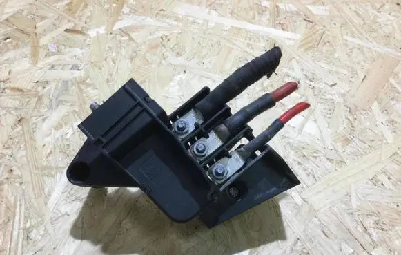 Porsche Macan (95B) Current control relay 95b937517b