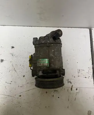 Peugeot 407 Air conditioning (A/C) compressor (pump) 9656574080