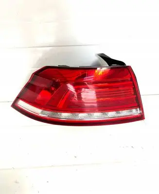 Volkswagen PASSAT B8 Rear/tail lights 3G5945311