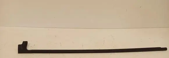 Mercedes-Benz Vito Viano W447 Sliding door rubber seal A4477310380