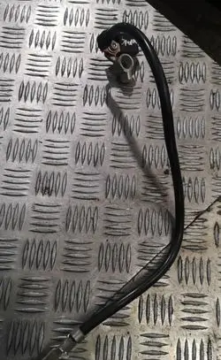 Positive cable (battery)