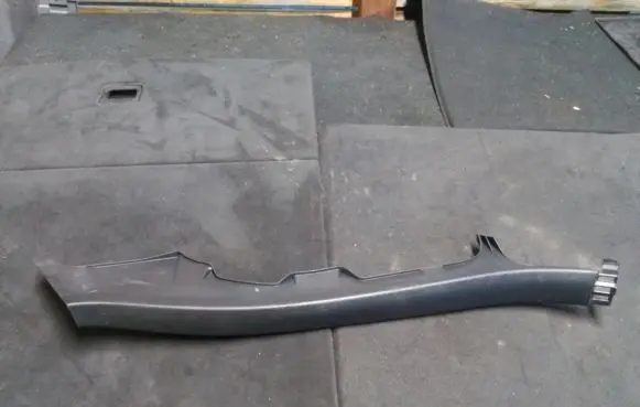 Lexus ES 250 - 300 - 330 Rear sill trim cover 6255133130