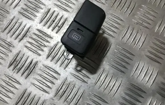 Windscreen/window heater switch