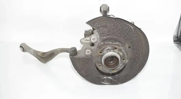 BMW 5 F10 F11 Rear wheel hub 6780072 6796100 33326796100