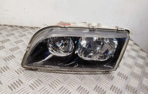 Volvo S40, V40 Headlight/headlamp 30899878