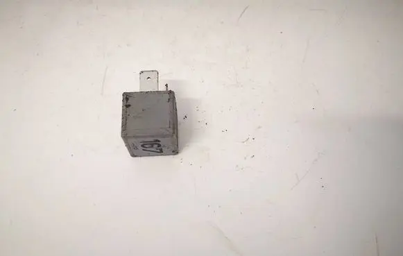 Volkswagen PASSAT B5.5 Other relay 191906383C