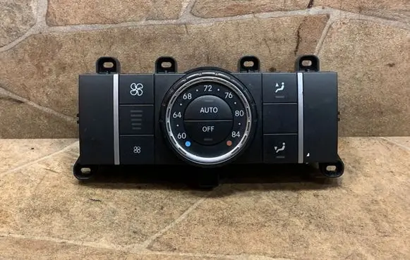 Mercedes-Benz GLS X166 Interior fan control switch A1669001405