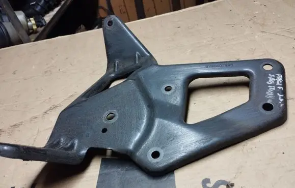 Chrysler Pacifica Engine mounting bracket 05510008AB
